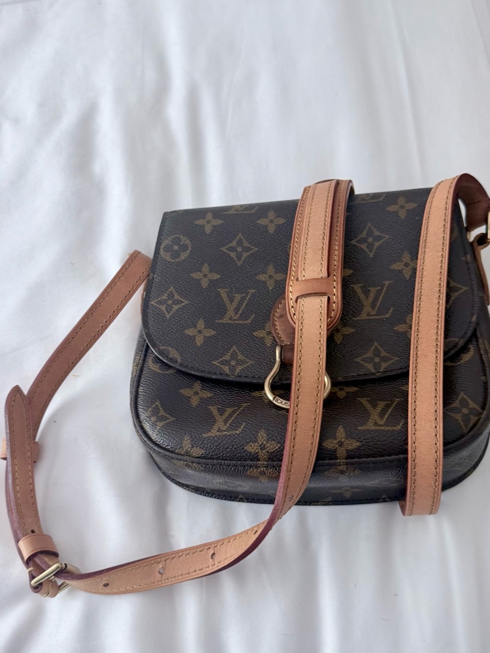 Vintage 1980 Louis Vuitton Monogram Saddle Crossbody with Vachetta Straps. - Picture 10 of 15